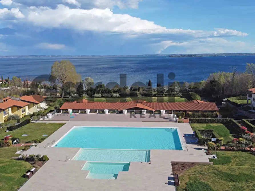 Immagine 36 di Appartamento in vendita  in Via pascoli, 24 a Manerba Del Garda