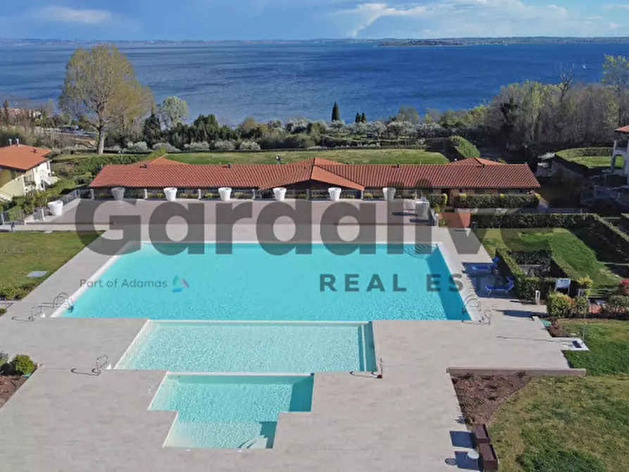 Immagine 37 di Appartamento in vendita  in Via pascoli, 24 a Manerba Del Garda