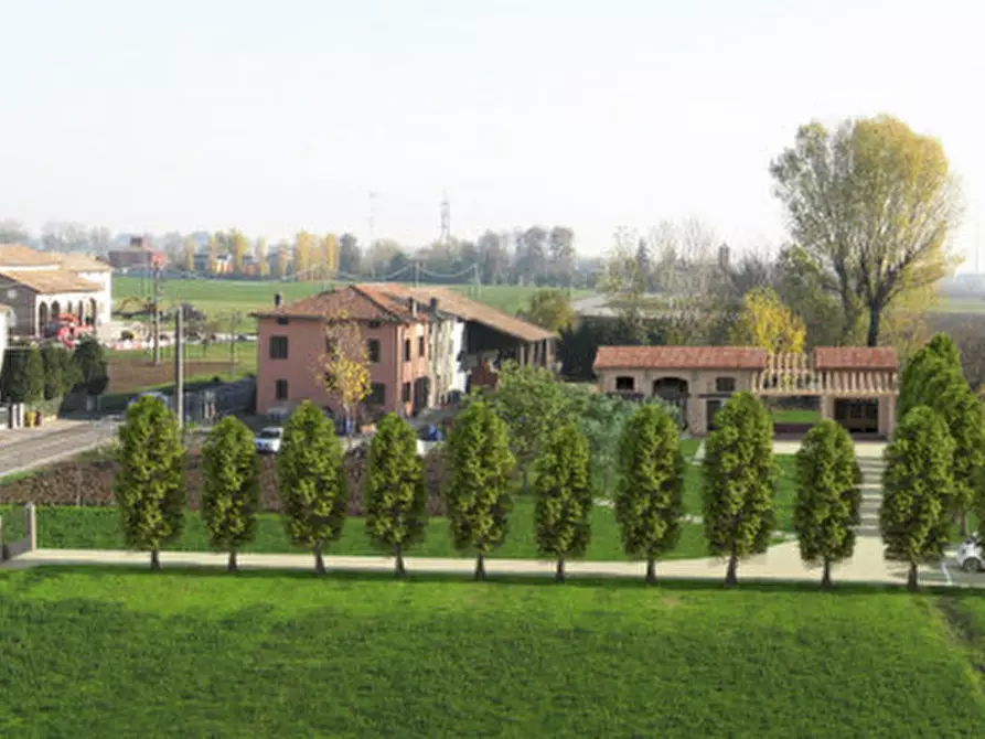 Immagine 1 di Rustico / casale in vendita  in strada Pedrignano a Parma