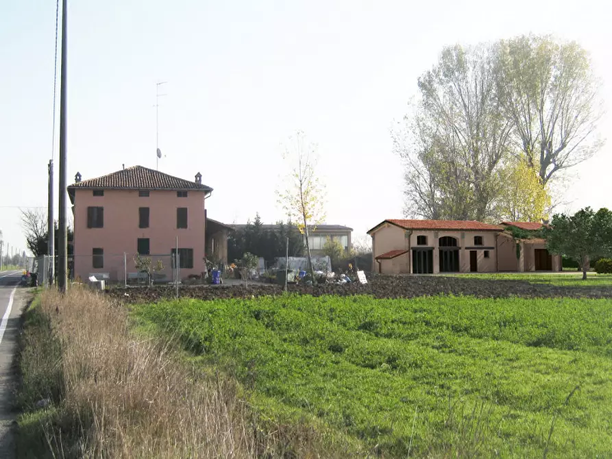 Immagine 3 di Rustico / casale in vendita  in strada Pedrignano a Parma