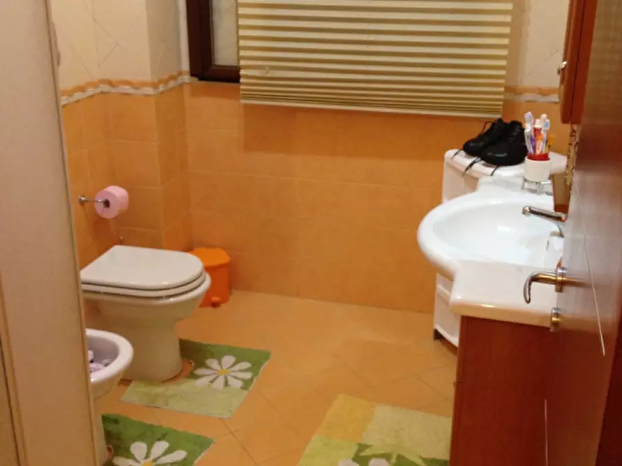 Immagine 7 di Casa indipendente in vendita  a Avola