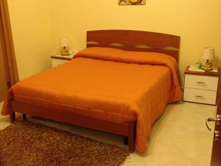 Immagine 9 di Casa indipendente in vendita  a Avola