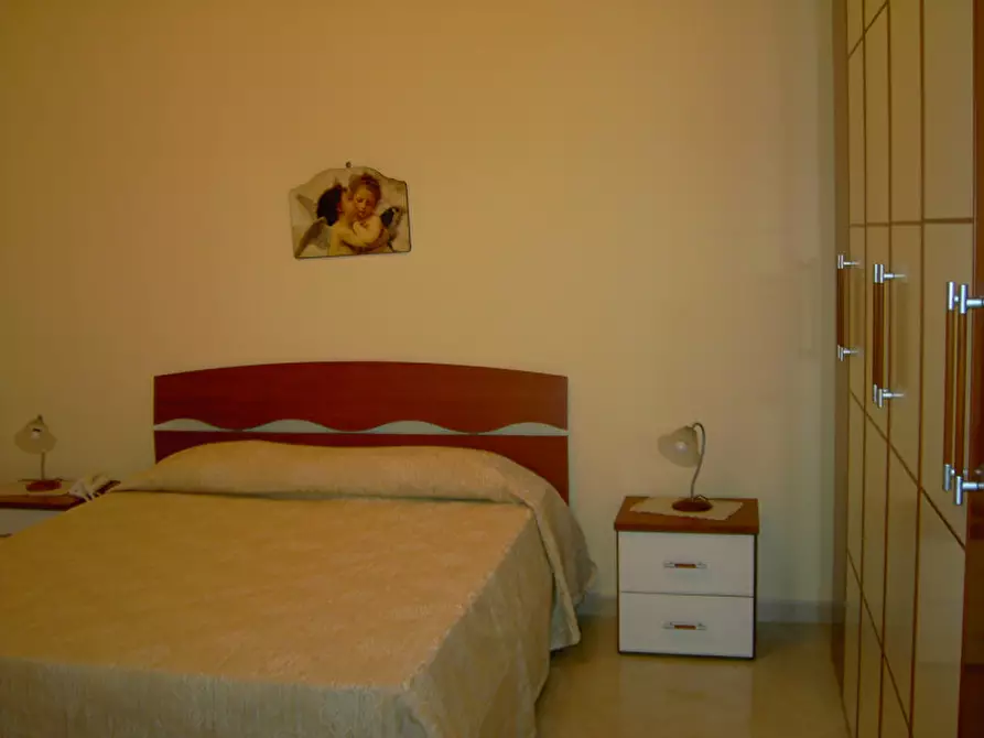 Immagine 26 di Casa indipendente in vendita  a Avola