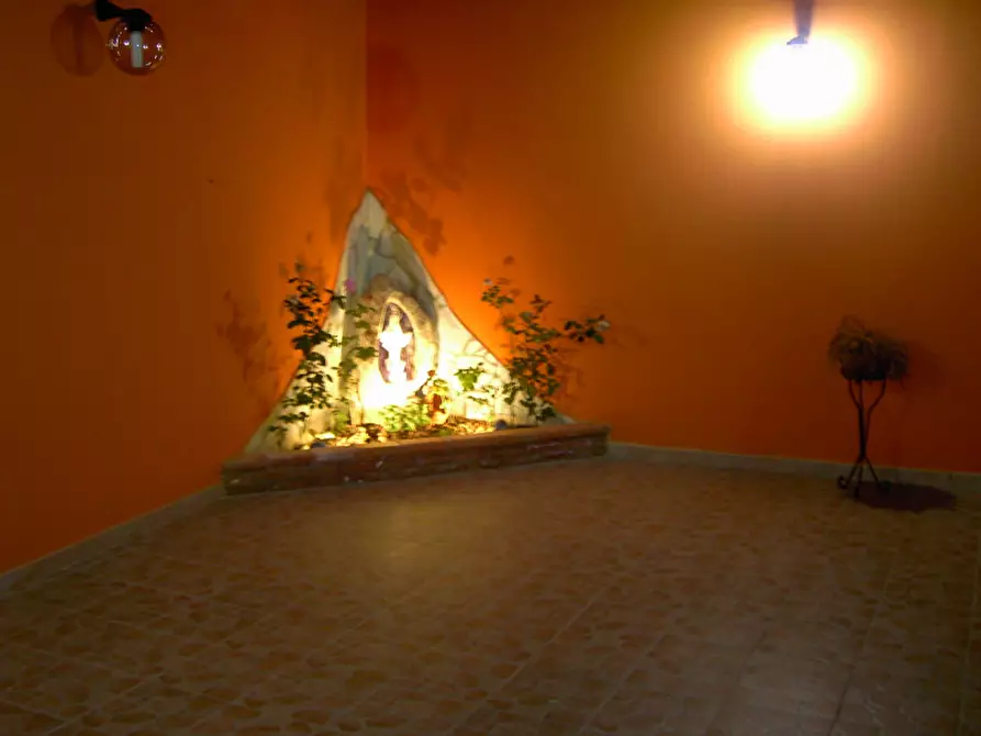 Immagine 30 di Casa indipendente in vendita  a Avola