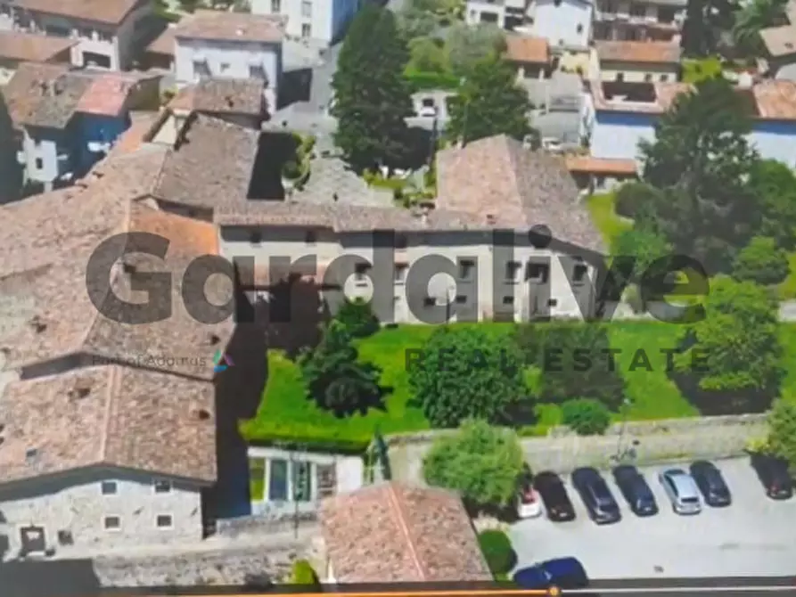 Immagine 3 di Appartamento in vendita  a Padenghe Sul Garda