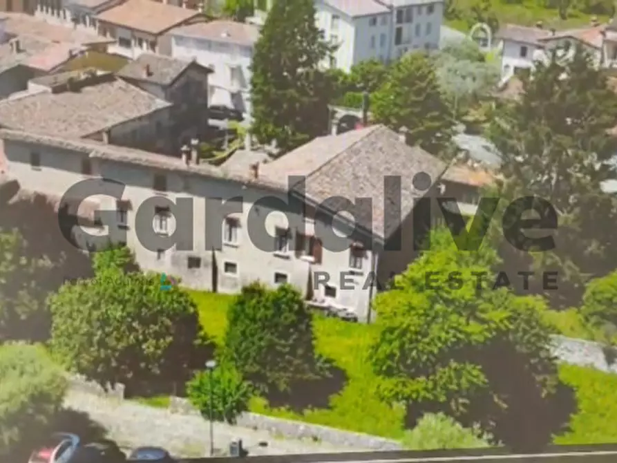 Immagine 4 di Appartamento in vendita  a Padenghe Sul Garda