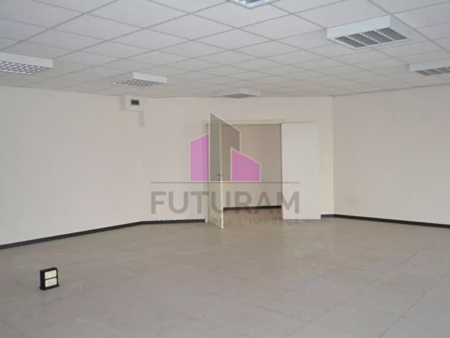 Immagine 15 di Ufficio in affitto  in Via Messico 9999 a Padova
