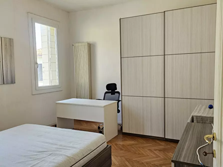 Immagine 6 di Appartamento in affitto  a Padova