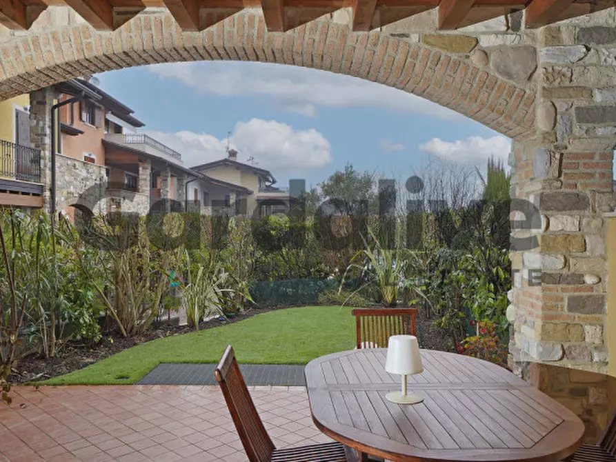 Immagine 6 di Appartamento in vendita  in Via valtenesi 3 a Polpenazze Del Garda