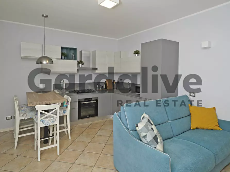 Immagine 11 di Appartamento in vendita  in Via valtenesi 3 a Polpenazze Del Garda