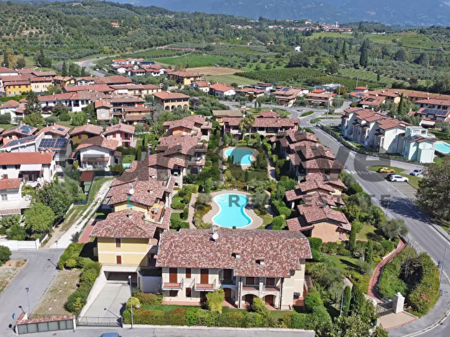 Immagine 27 di Appartamento in vendita  in Via valtenesi 3 a Polpenazze Del Garda