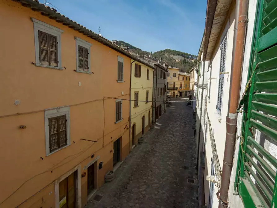 Immagine 3 di Appartamento in vendita  in via Flaminia 5 a Acqualagna