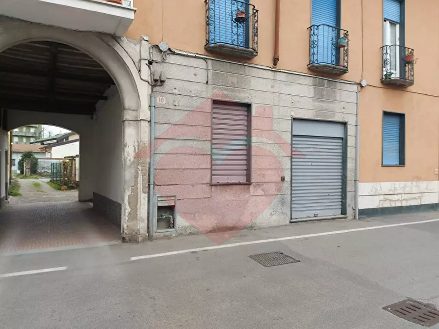 Immagine 1 di Negozio in affitto  in Via Leonardo da Vinci 2 a Gorgonzola