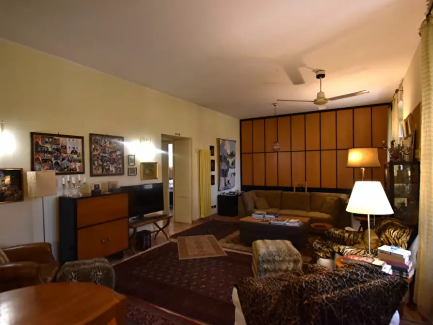 Immagine 11 di Appartamento in vendita  in Viale di Trastevere a Roma