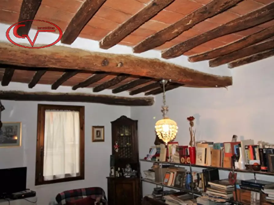 Immagine 7 di Appartamento in vendita  in Via roma a Montevarchi