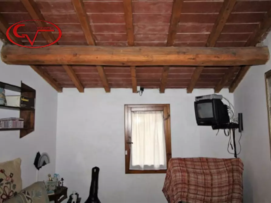 Immagine 9 di Appartamento in vendita  in Via roma a Montevarchi