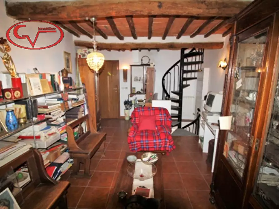 Immagine 14 di Appartamento in vendita  in Via roma a Montevarchi