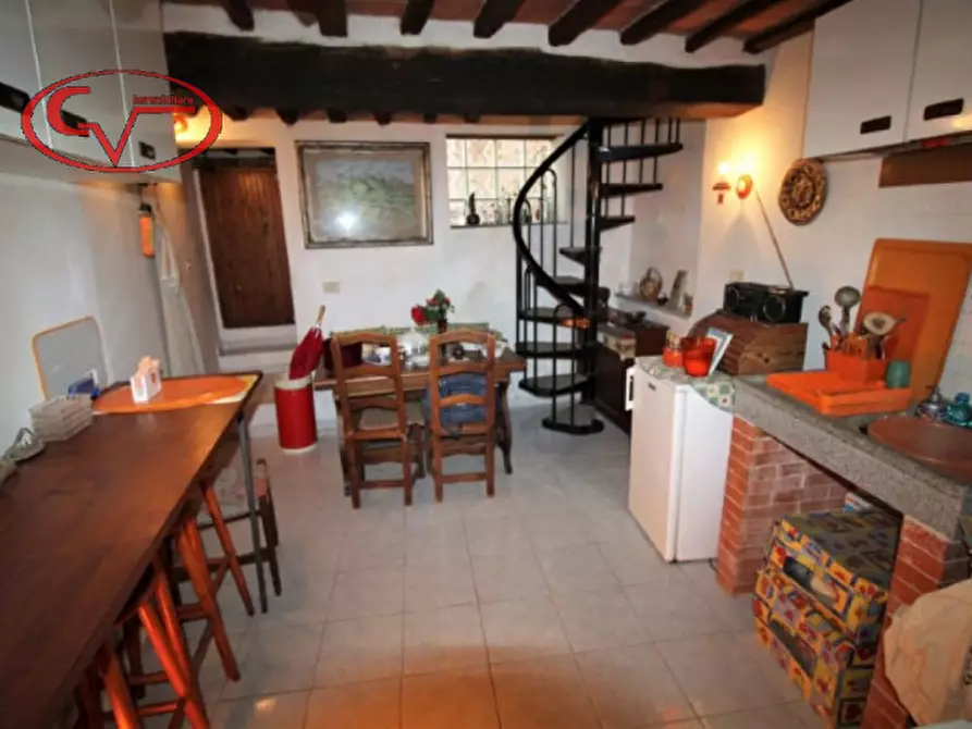 Immagine 15 di Appartamento in vendita  in Via roma a Montevarchi