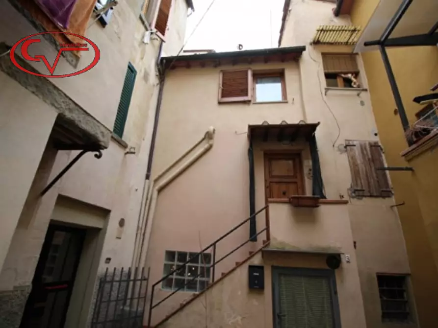 Immagine 19 di Appartamento in vendita  in Via roma a Montevarchi