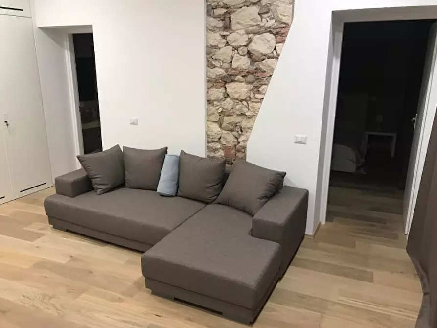 Immagine 4 di Appartamento in affitto  in Stradone Porta Palio a Verona