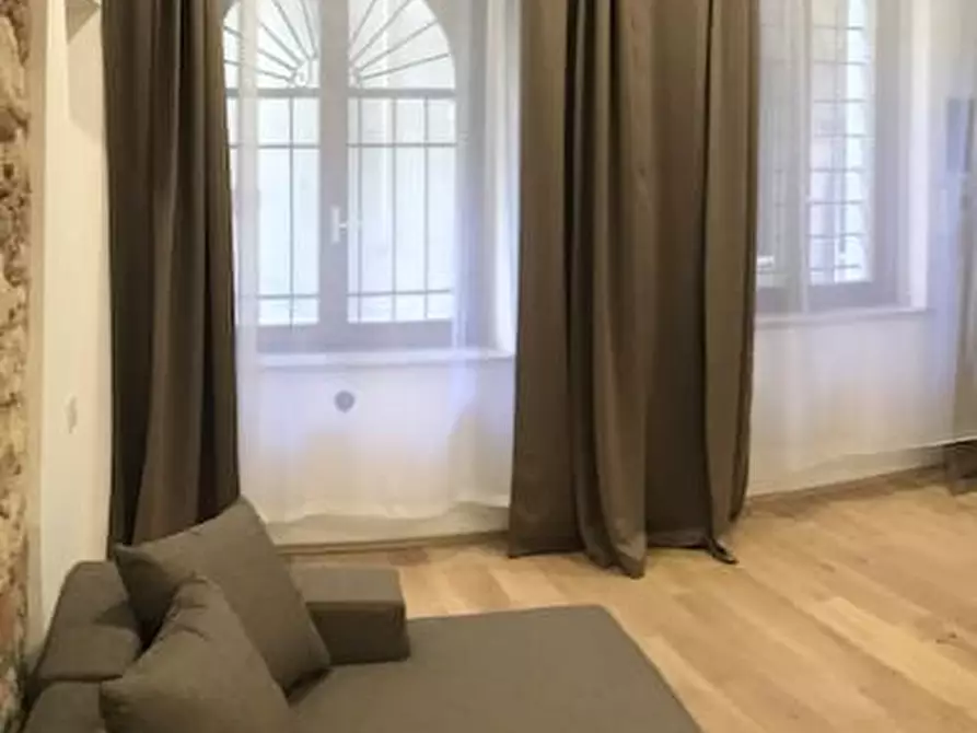 Immagine 6 di Appartamento in affitto  in Stradone Porta Palio a Verona