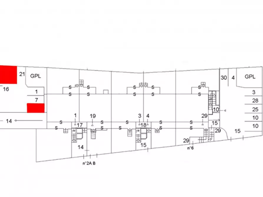 Immagine 3 di Posto auto in vendita  in Via Segni, N. 109 a Cagliari