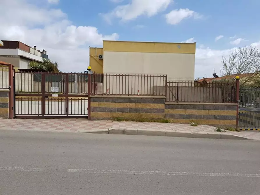 Immagine 11 di Posto auto in vendita  in Via Segni, N. 109 a Cagliari