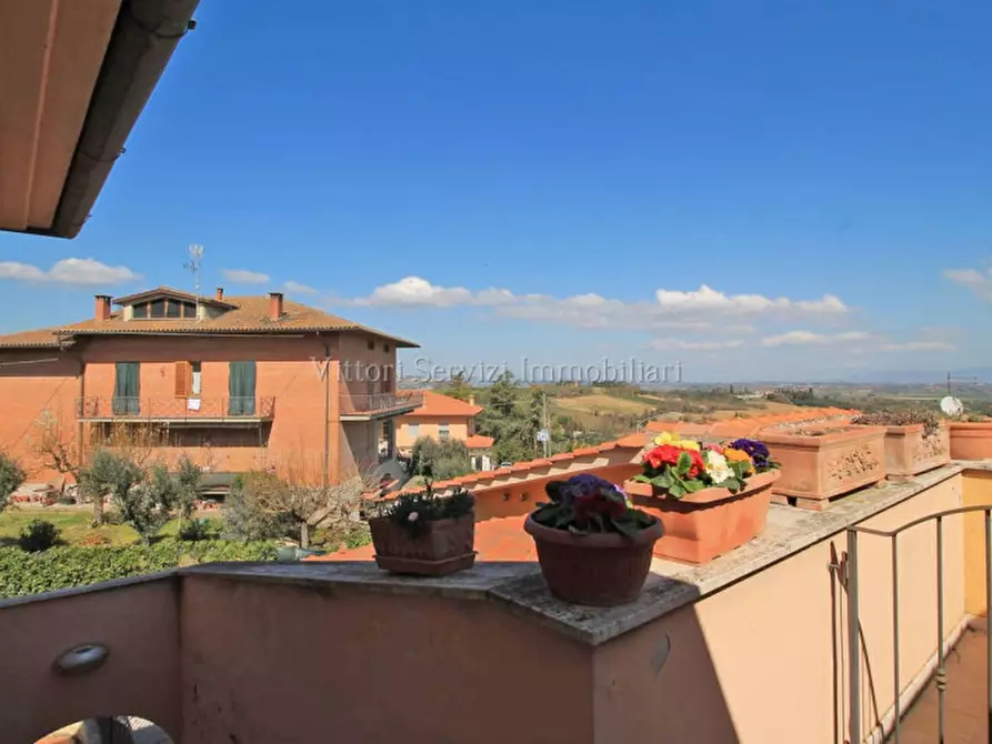 Immagine 15 di Appartamento in vendita  in Via Abetone a Torrita Di Siena