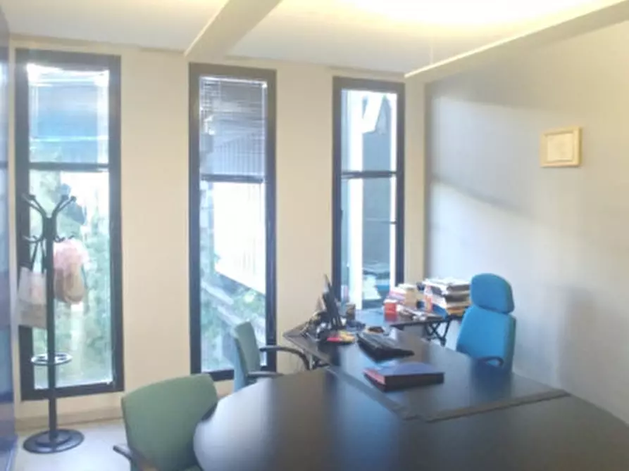 Immagine 17 di Ufficio in vendita  in VIA DI VITTORIO G. a Segrate