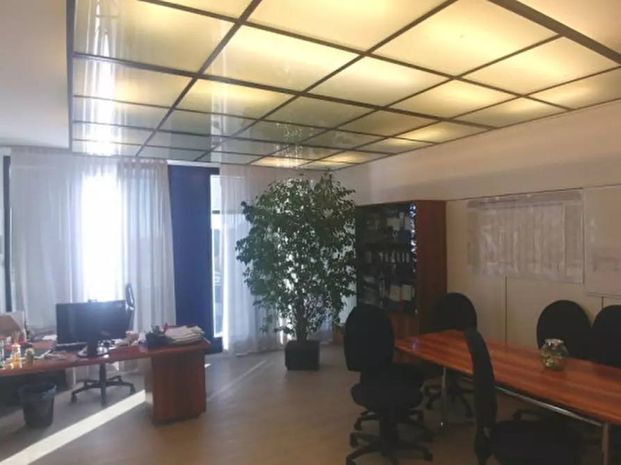 Immagine 19 di Ufficio in vendita  in VIA DI VITTORIO G. a Segrate
