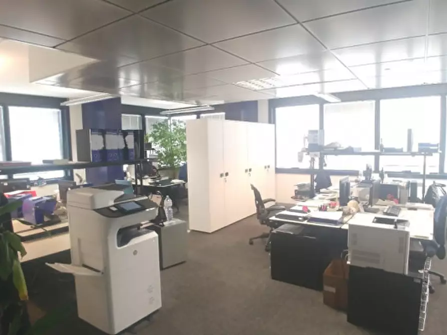 Immagine 3 di Ufficio in vendita  in VIA DI VITTORIO G. a Segrate