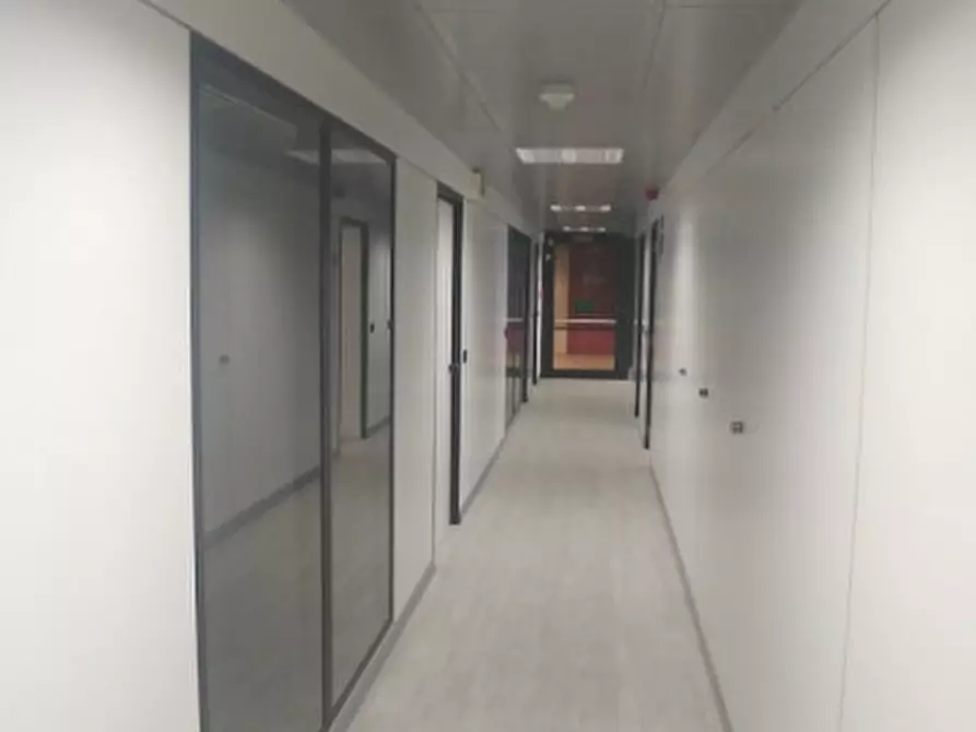 Immagine 18 di Ufficio in vendita  in VIA DI VITTORIO G. a Segrate