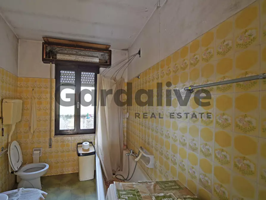 Immagine 22 di Rustico / casale in vendita  in Via Piazza Olivieri , 4 a Polpenazze Del Garda