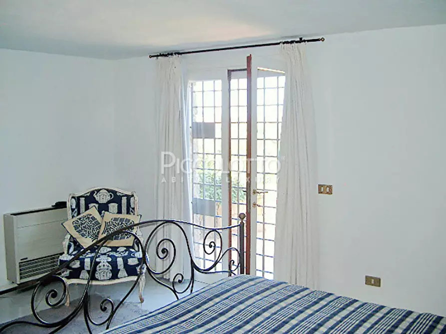 Immagine 19 di Villa in affitto  in via Porto Rotondo a Olbia