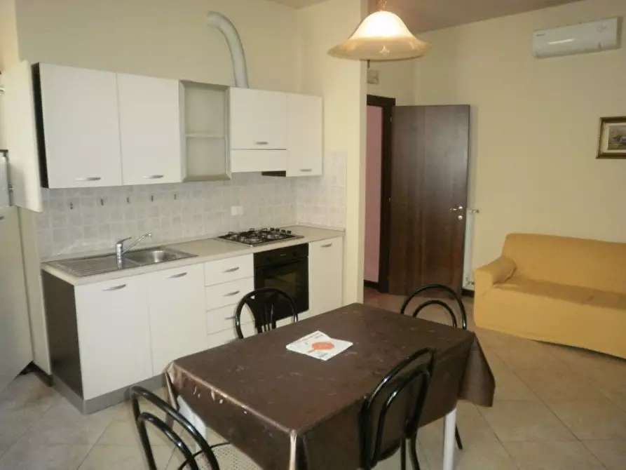 Immagine 4 di Appartamento in vendita  a Suzzara