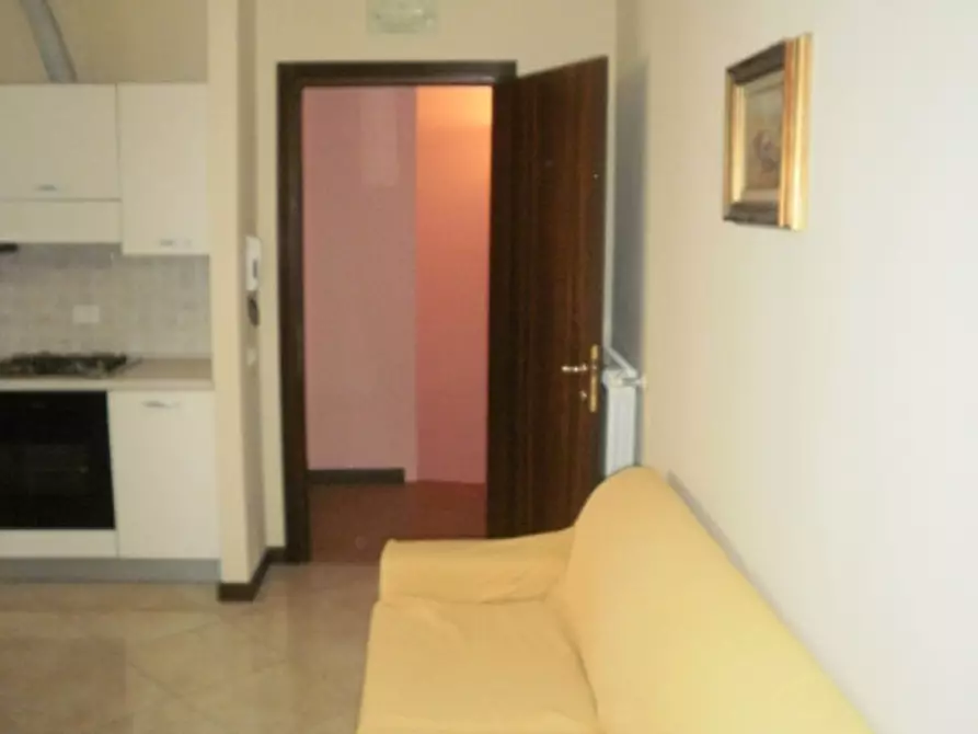 Immagine 10 di Appartamento in vendita  a Suzzara