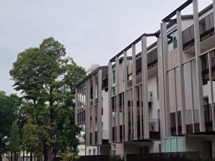 Immagine 10 di Appartamento in vendita  a Castelfranco Veneto