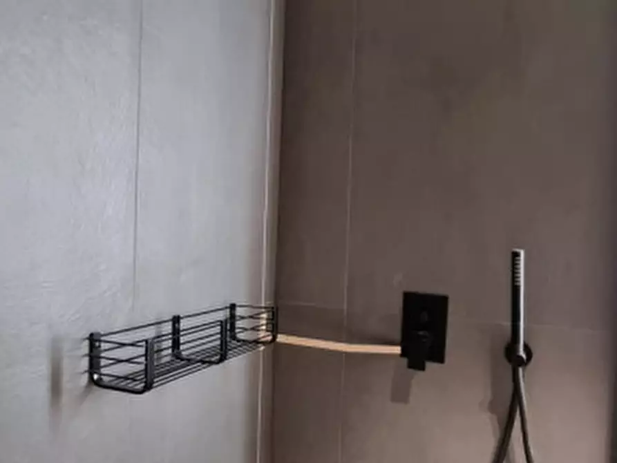 Immagine 13 di Appartamento in vendita  a Castelfranco Veneto