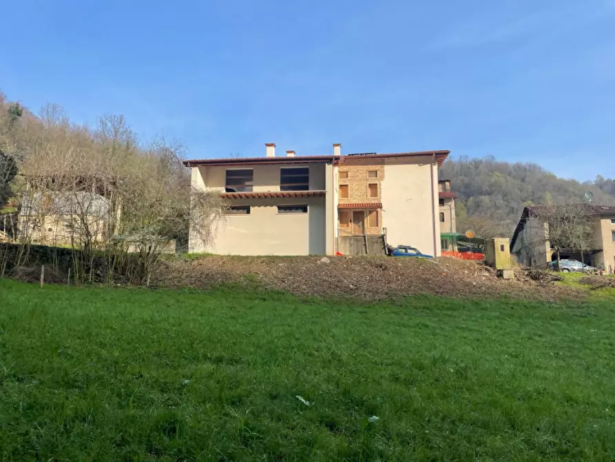 Immagine 21 di Casa indipendente in vendita  a Valdagno