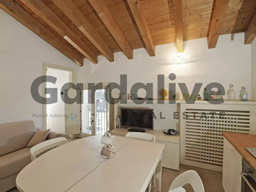 Immagine 2 di Appartamento in vendita  in Via Giuseppe Zanardelli 16 a Polpenazze Del Garda