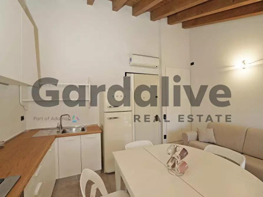 Immagine 3 di Appartamento in vendita  in Via Giuseppe Zanardelli 16 a Polpenazze Del Garda