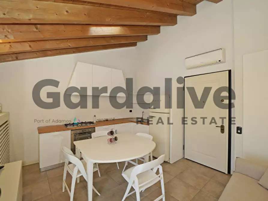 Immagine 4 di Appartamento in vendita  in Via Giuseppe Zanardelli 16 a Polpenazze Del Garda