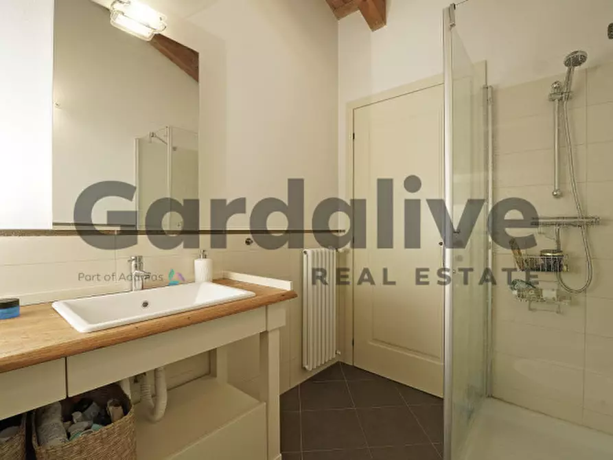 Immagine 9 di Appartamento in vendita  in Via Giuseppe Zanardelli 16 a Polpenazze Del Garda