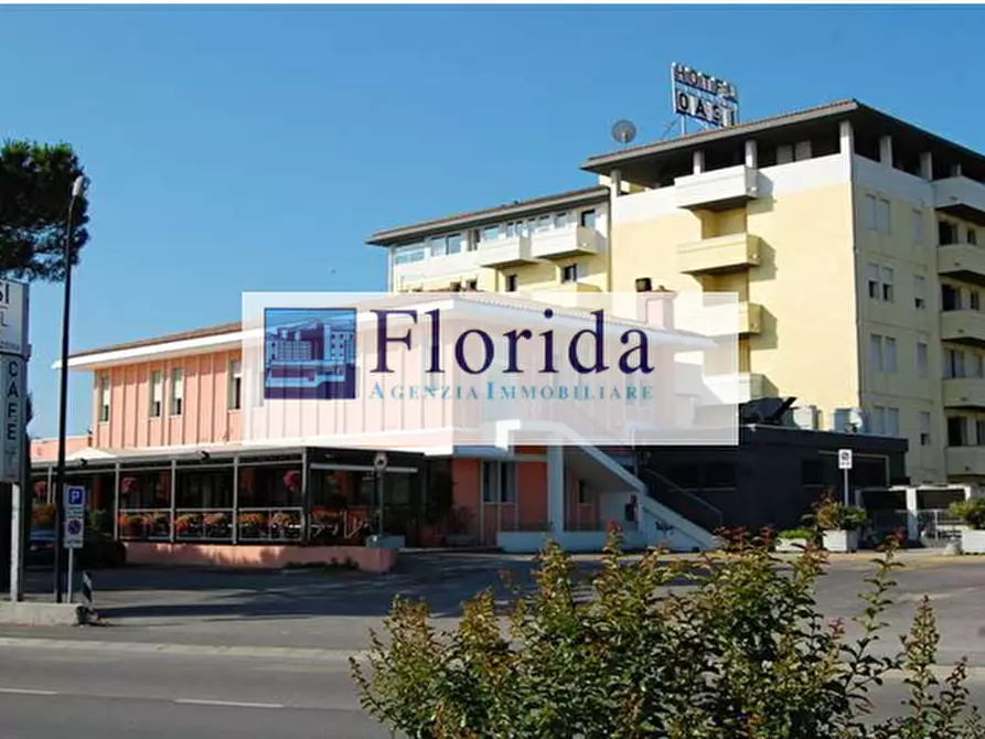 Immagine 1 di Hotel in vendita  in GIOACCHINO ROSSINI a Milano