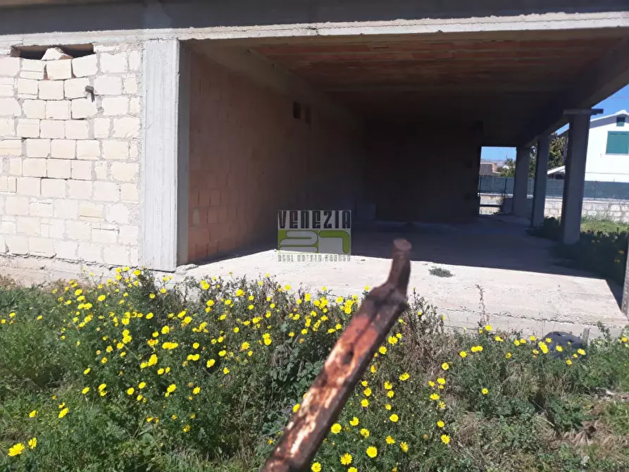 Immagine 7 di Villa in vendita  in Via Sangregorio a Avola