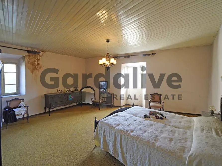 Immagine 12 di Rustico / casale in vendita  in Via Belvedere a Calvagese Della Riviera