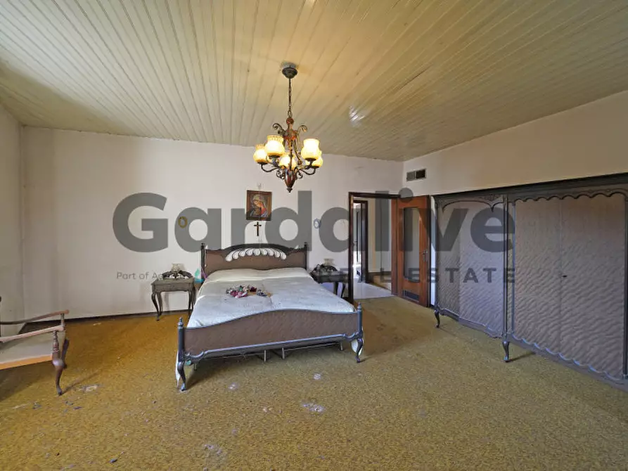 Immagine 13 di Rustico / casale in vendita  in Via Belvedere a Calvagese Della Riviera