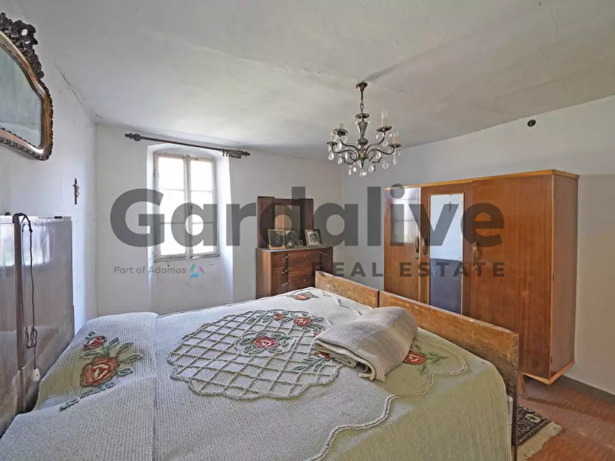 Immagine 16 di Rustico / casale in vendita  in Via Belvedere a Calvagese Della Riviera
