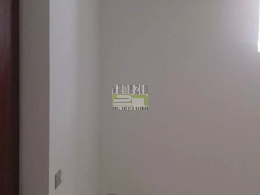 Immagine 9 di Casa indipendente in vendita  a Avola