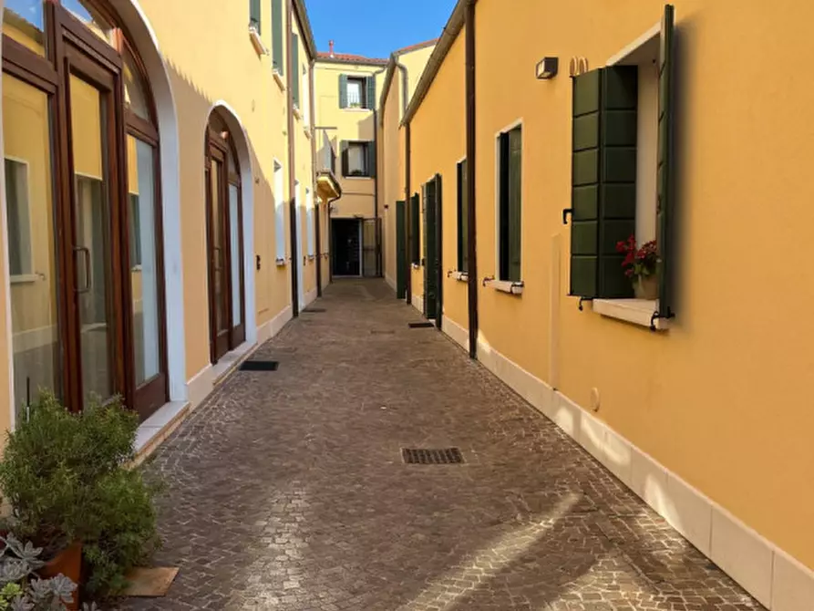 Immagine 11 di Appartamento in affitto  in via dauli a Dolo